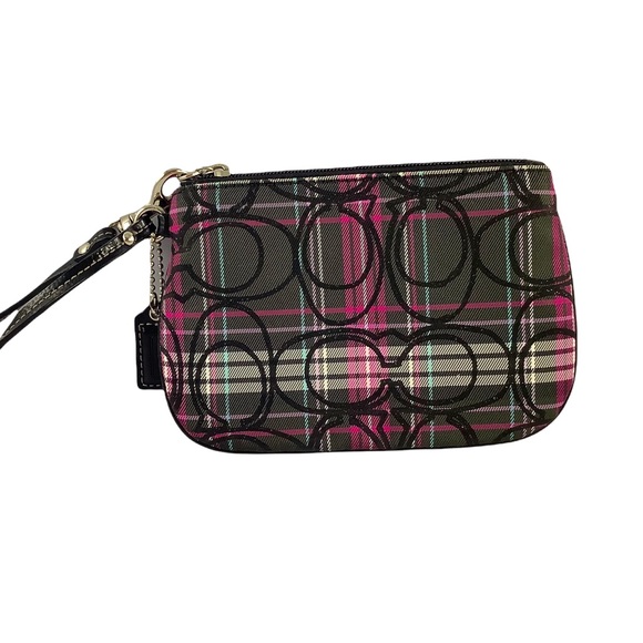 Coach Womens Magenta Plaid Canvas Black Leather Trim Wristlet